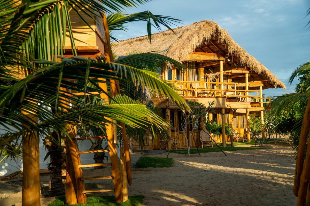 Whisky Point Resort Baie d'Arugam Extérieur photo